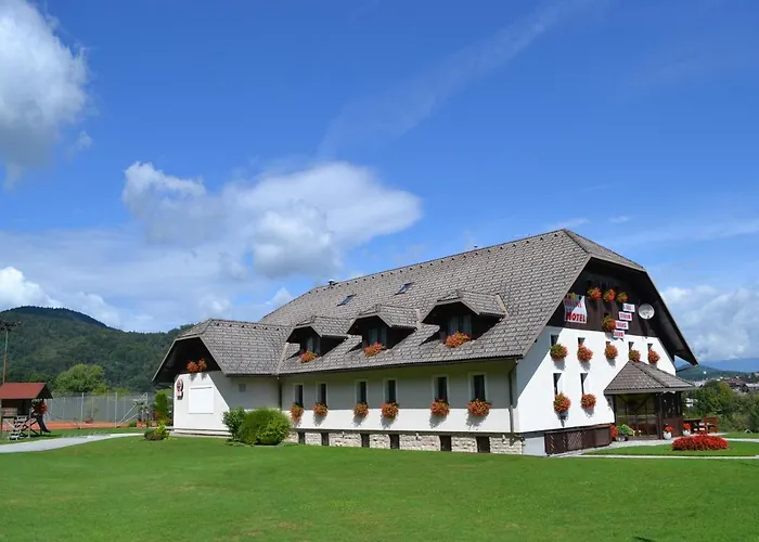 לינה וארוחת בוקר Mini